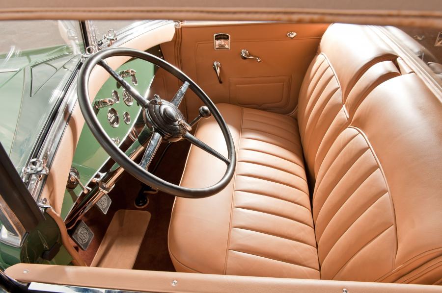 Интерьер LaSalle All-Weather Phaeton by Fleetwood (340-4080) 1930 года  (фото 24 из 26)